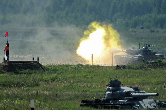 Tank Biathlon. Individual race