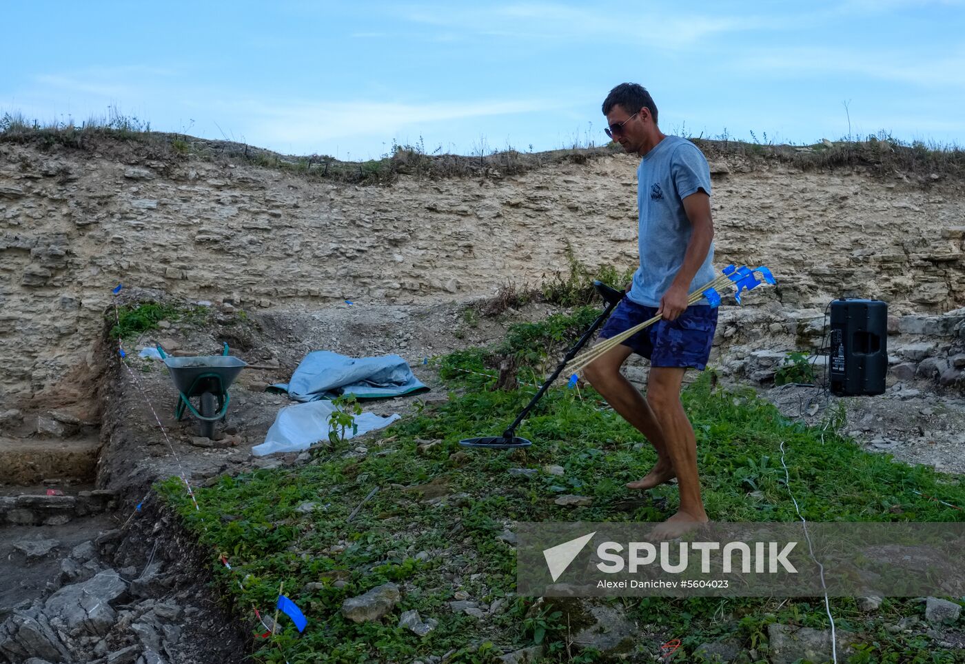 Archaeological excavations in Koporye fortress