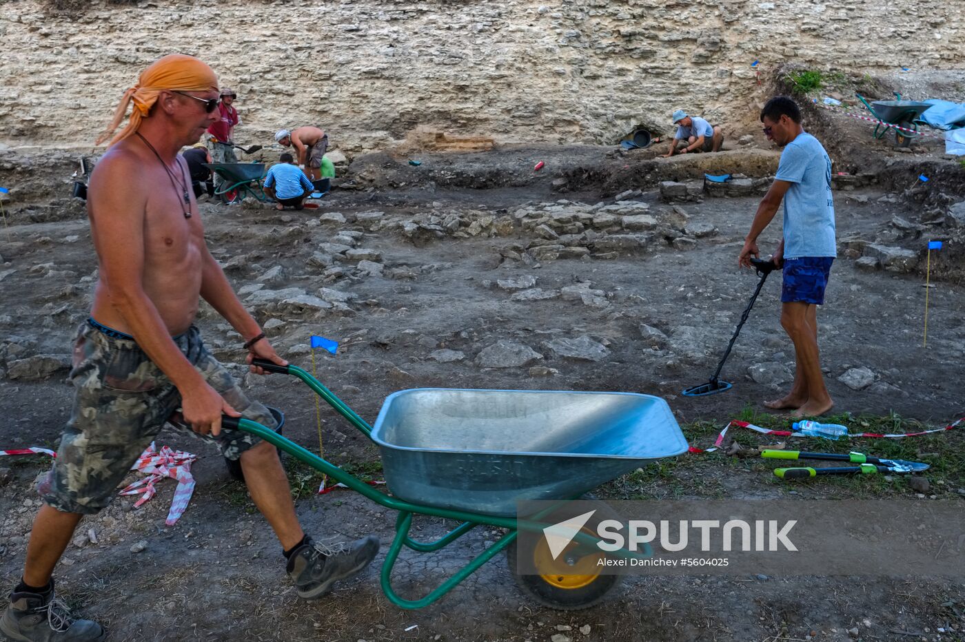 Archaeological excavations in Koporye fortress