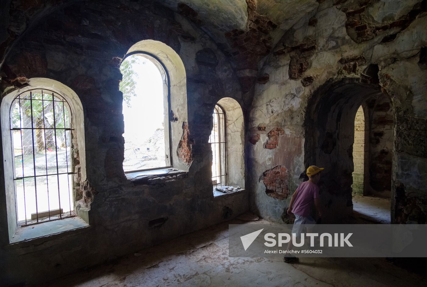Archaeological excavations in Koporye fortress