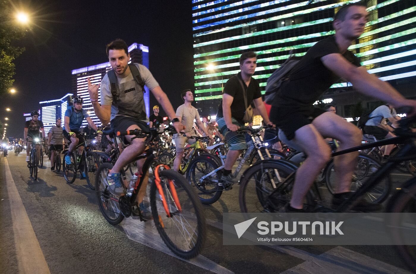 Night bicycle parade in Moscow