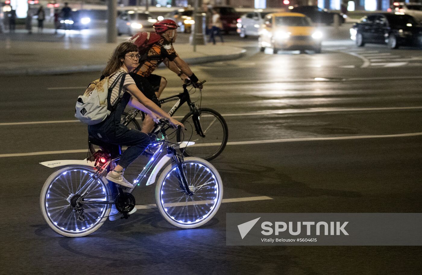 Night bicycle parade in Moscow