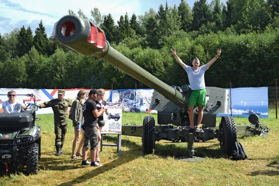 Nashestviye music festival closes in Tver Region