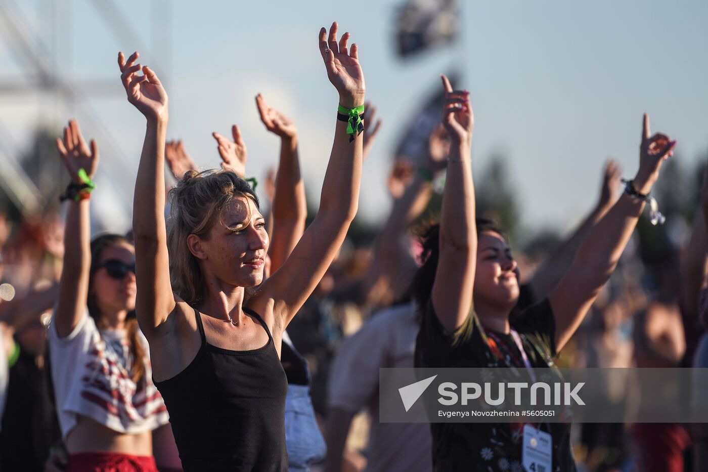 Nashestviye music festival closes in Tver Region