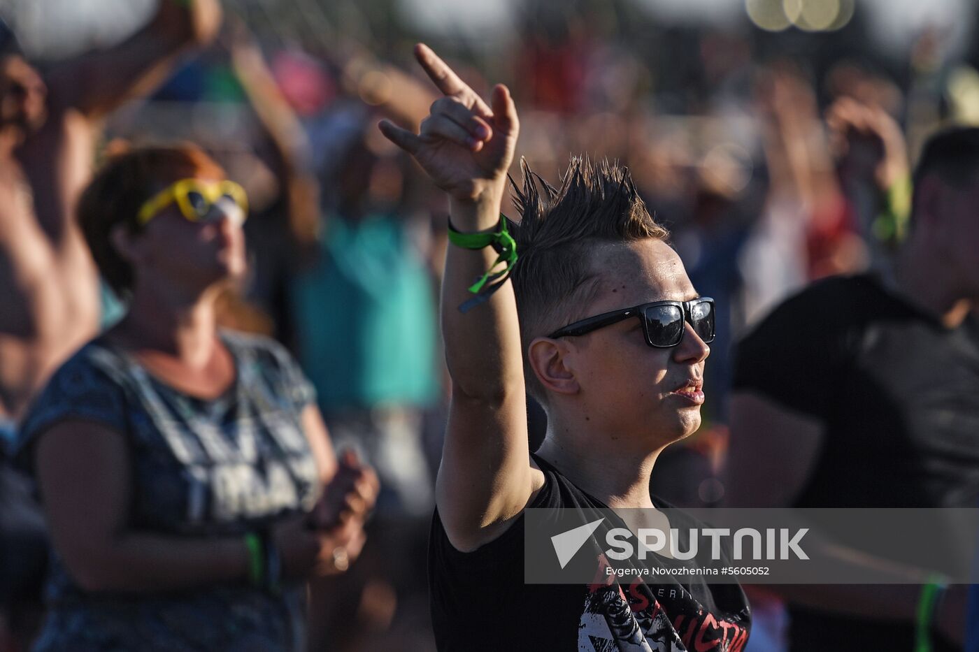 Nashestviye music festival closes in Tver Region