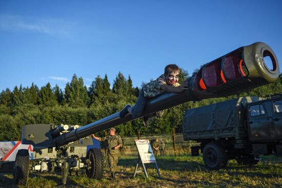 Nashestviye music festival closes in Tver Region