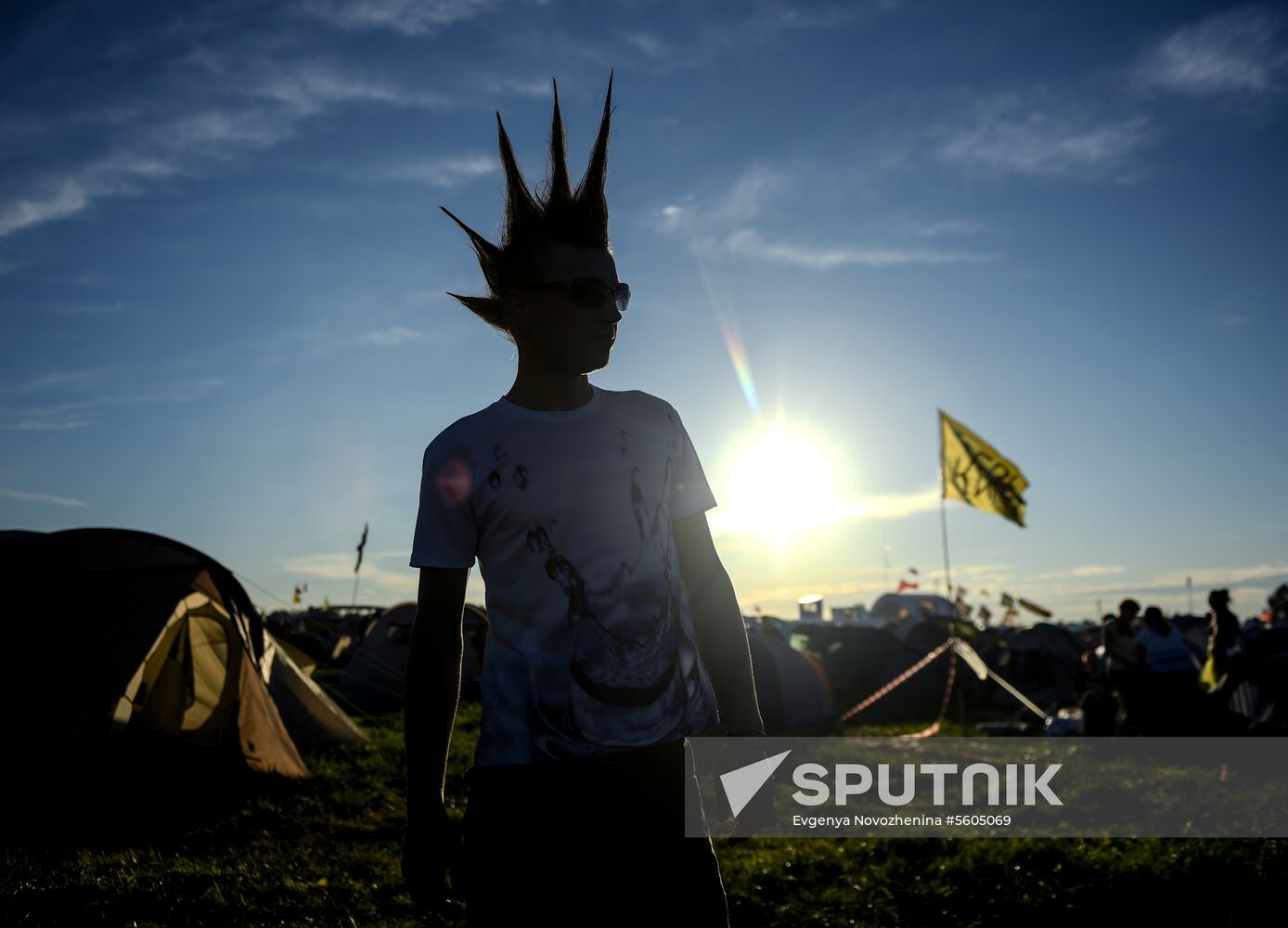 Nashestviye music festival closes in Tver Region