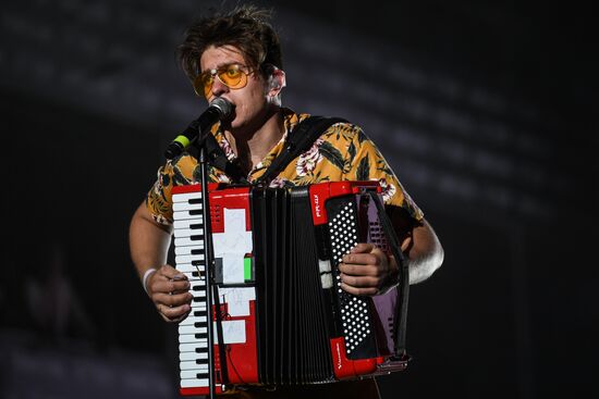 Nashestviye music festival closes in Tver Region