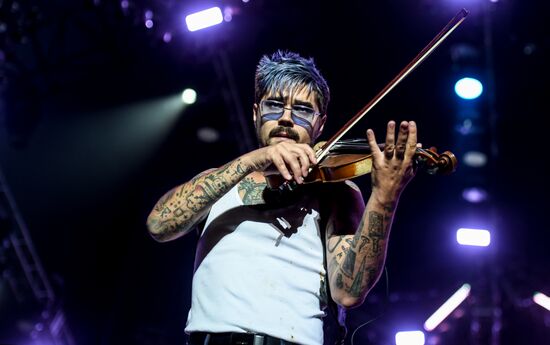 Nashestviye music festival closes in Tver Region