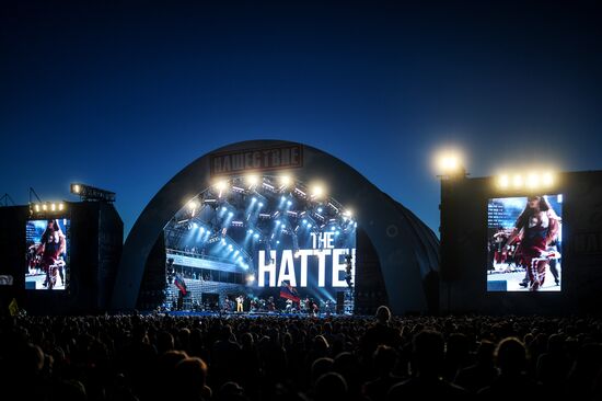 Nashestviye music festival closes in Tver Region