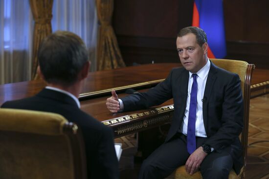 Prime Minister Dmitry Medvedev interviewed by Kommersant