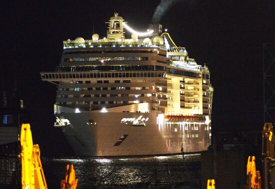 MSC Splendida cruise ship arrives in Vladivostok