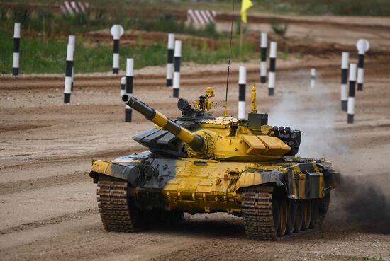 Tank biathlon. First semi-final