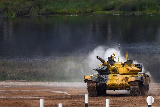 Tank biathlon. First semi-final