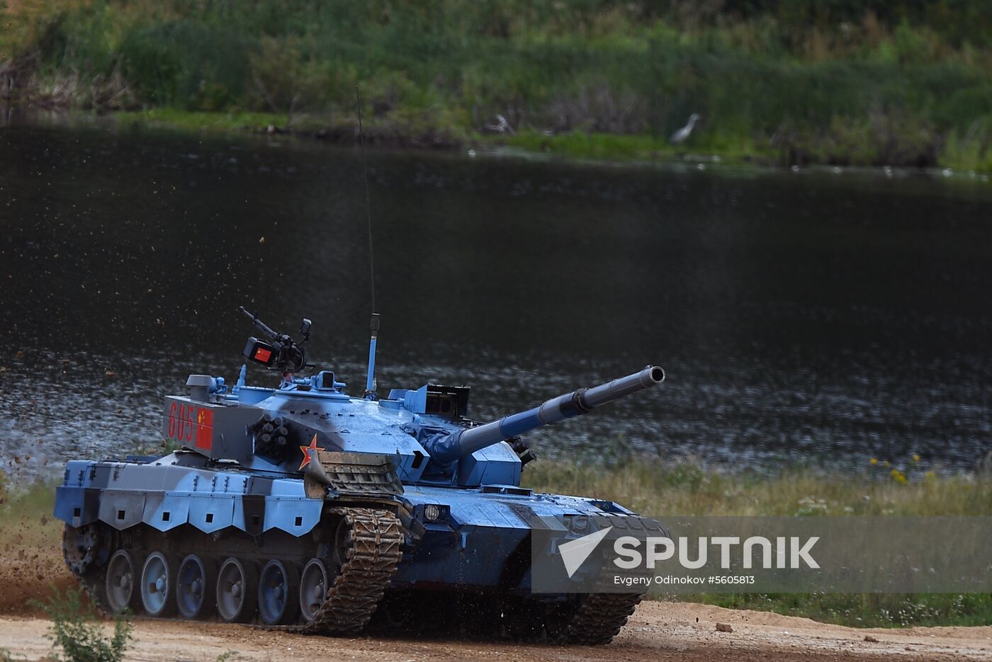 Tank biathlon. First semi-final