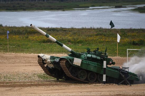 Tank biathlon. First semi-final