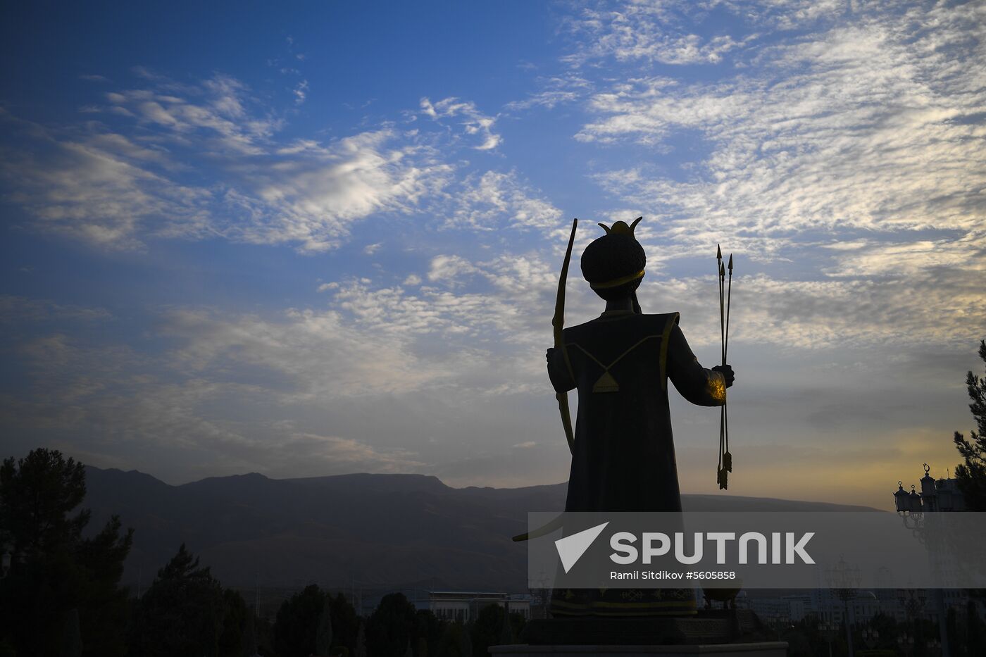 Cities of the world. Ashgabat