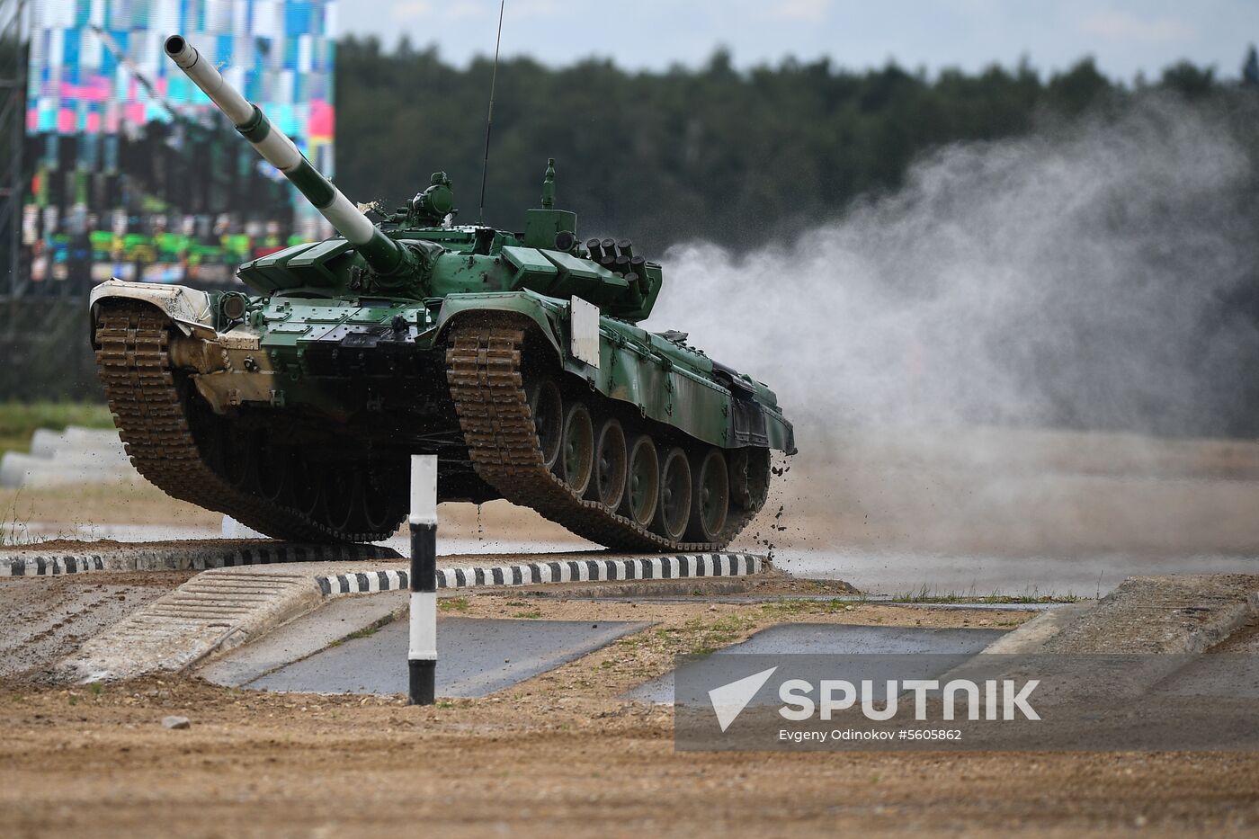 Tank biathlon. First semi-final