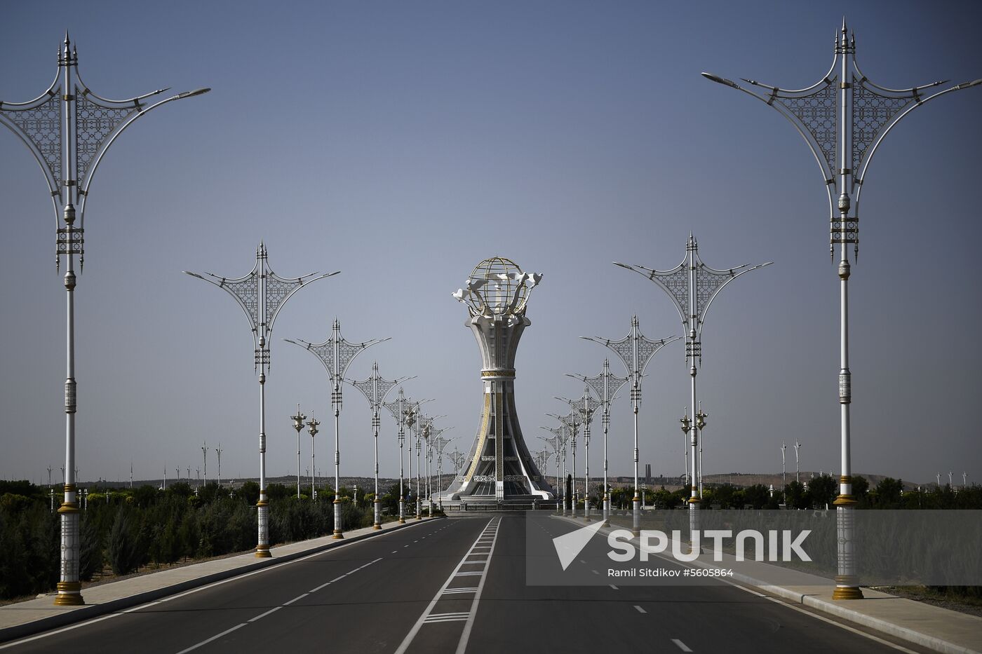 Cities of the world. Ashgabat