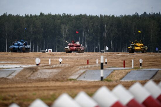 Tank biathlon. First semi-final