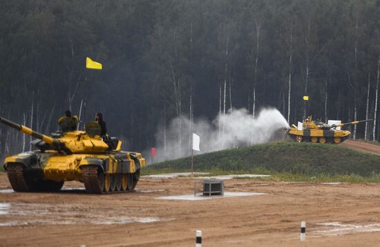 Tank biathlon. First semi-final