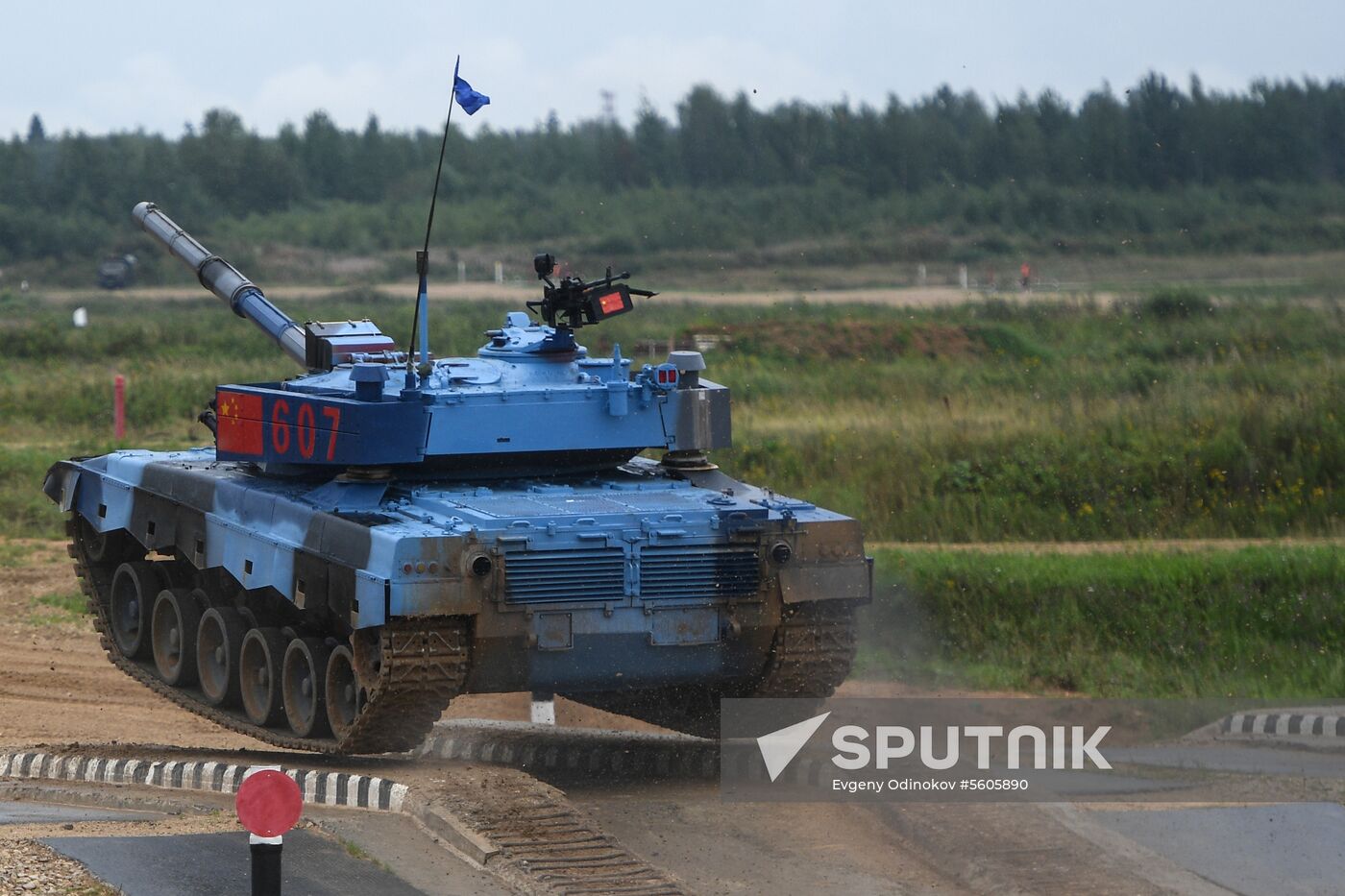 Tank biathlon. First semi-final