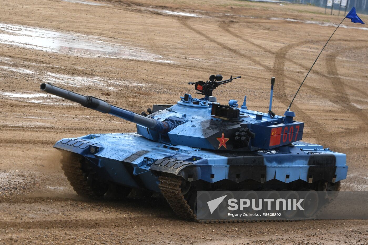 Tank biathlon. First semi-final
