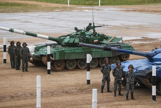 Tank biathlon. First semi-final
