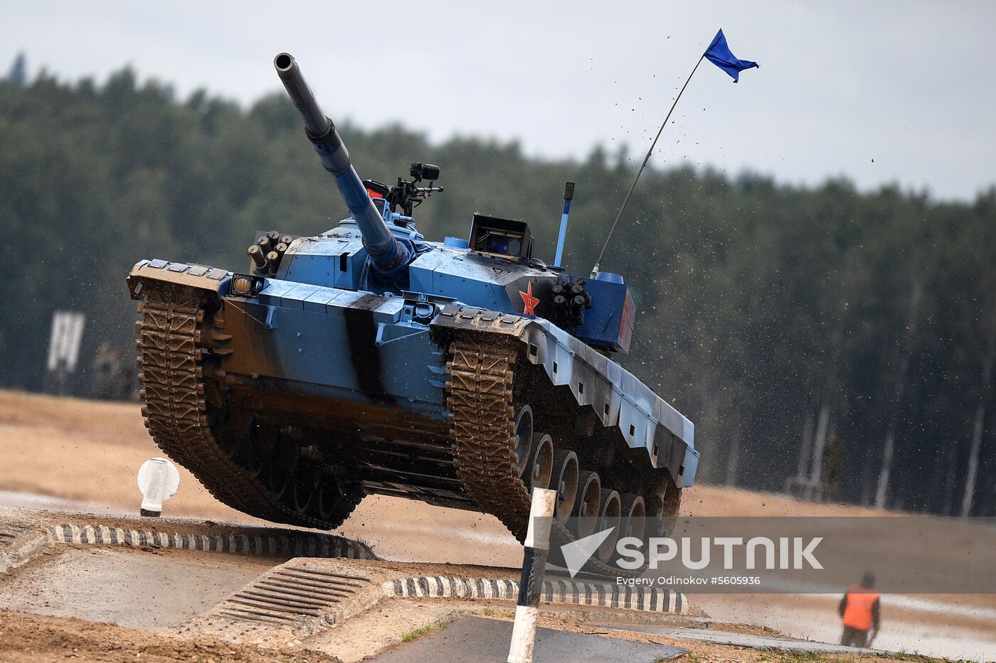 Tank biathlon. First semi-final