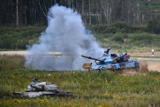 Tank biathlon. First semi-final