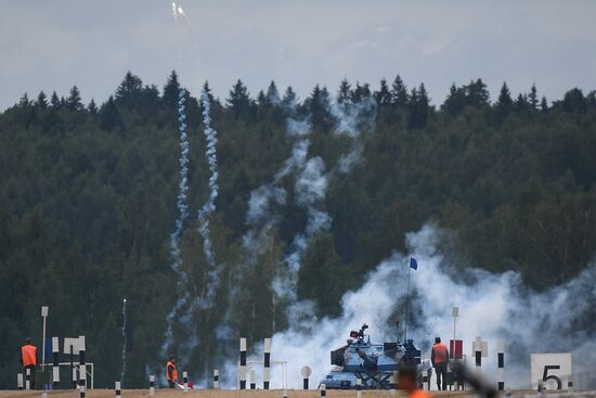 Tank biathlon. First semi-final