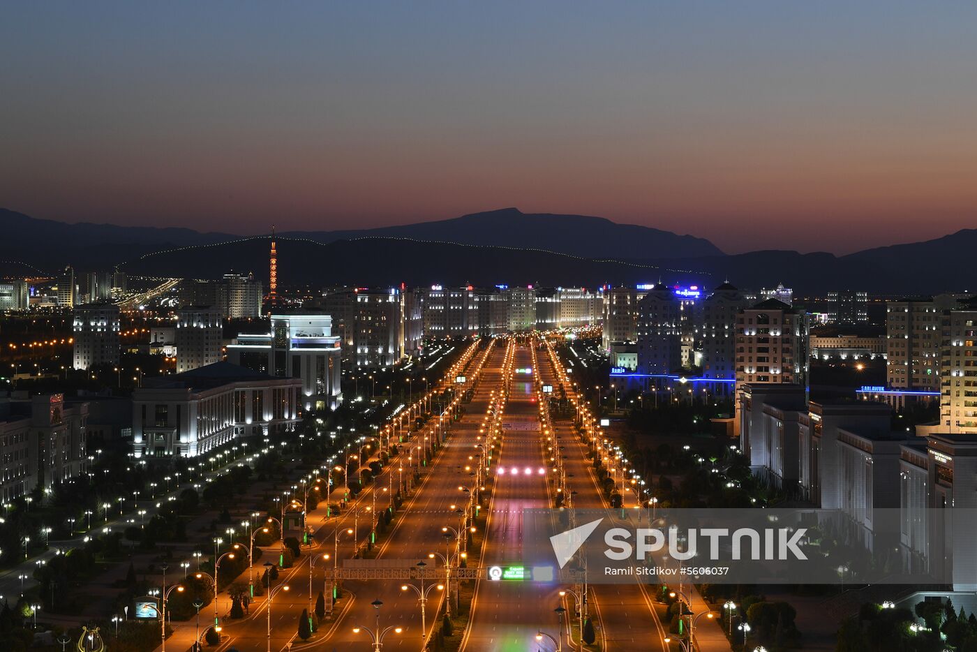 Cities of the world. Ashgabat