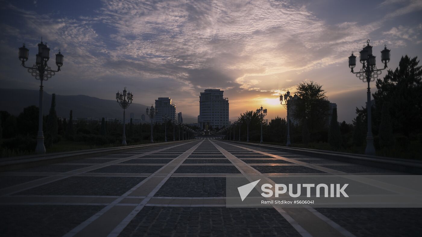 Cities of the world. Ashgabat