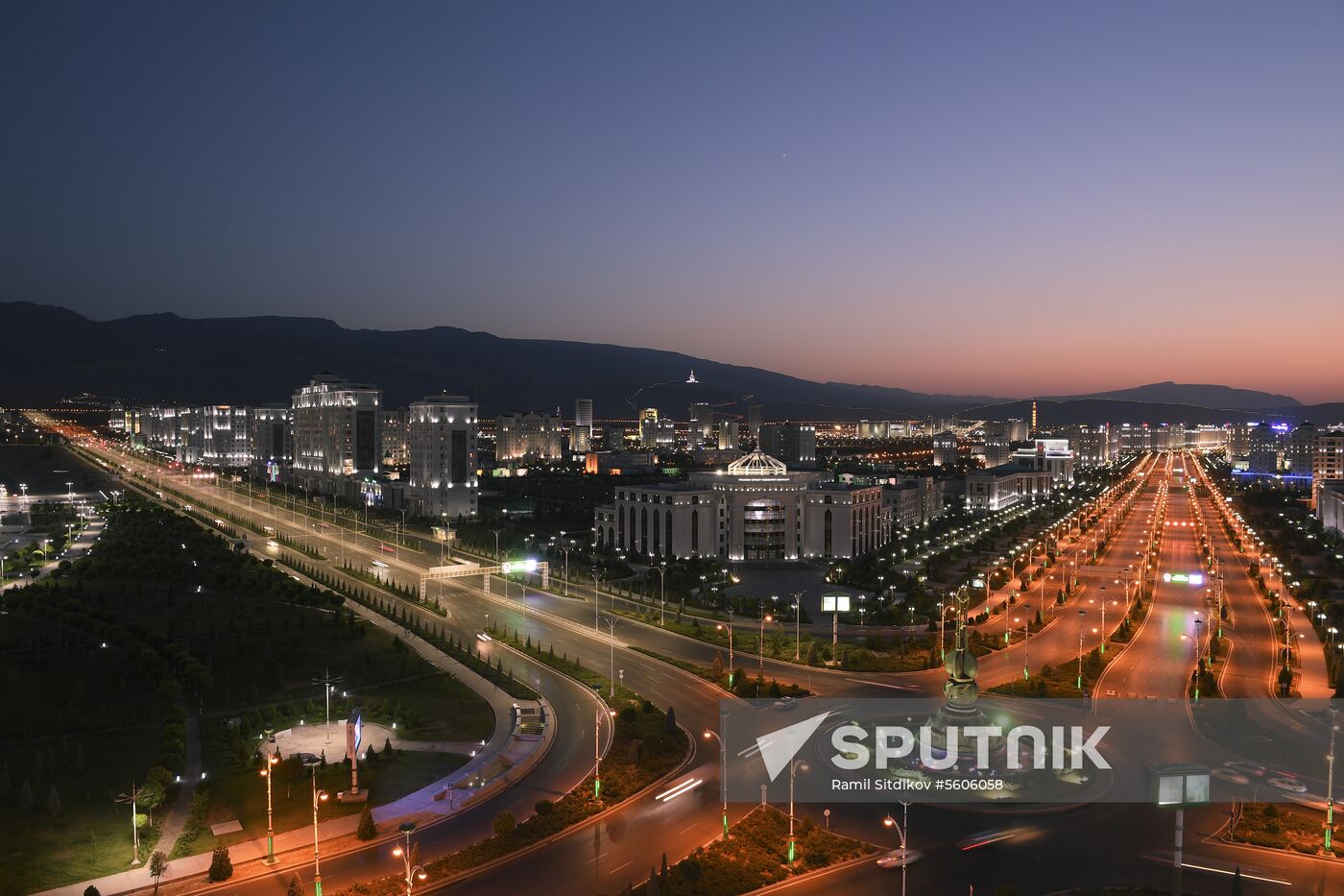 Cities of the world. Ashgabat