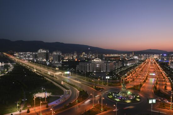 Cities of the world. Ashgabat