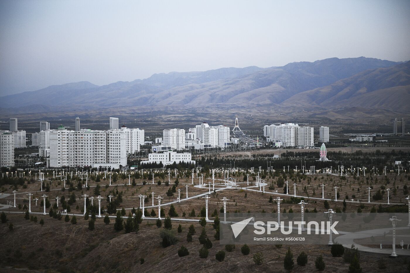 Cities of the world. Ashgabat