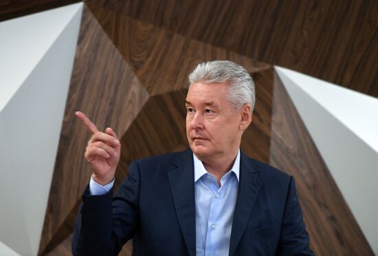 Roundtable with Moscow mayoral candidate Sergei Sobyanin