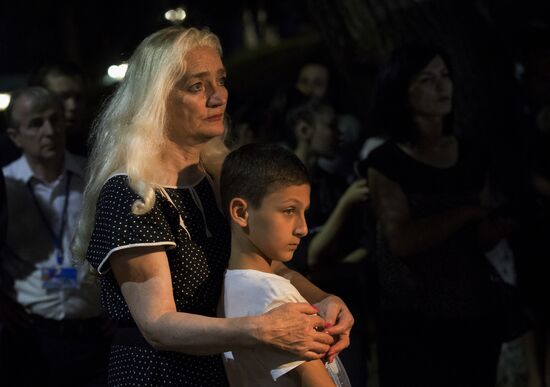 Abkhazia and South Ossetia commemorate those killed in conflict with Georgia