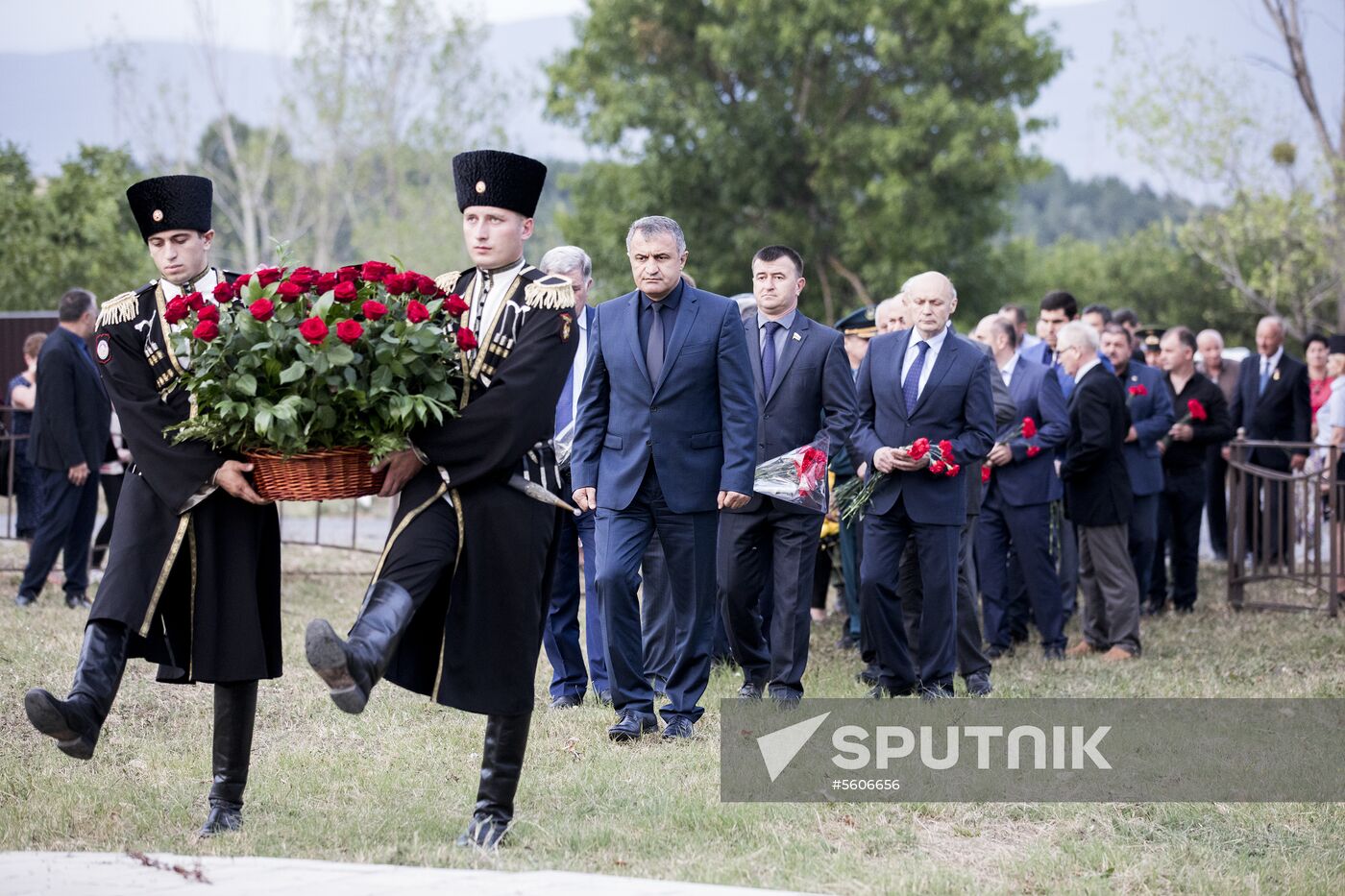 Abkhazia and South Ossetia commemorate those killed in conflict with Georgia