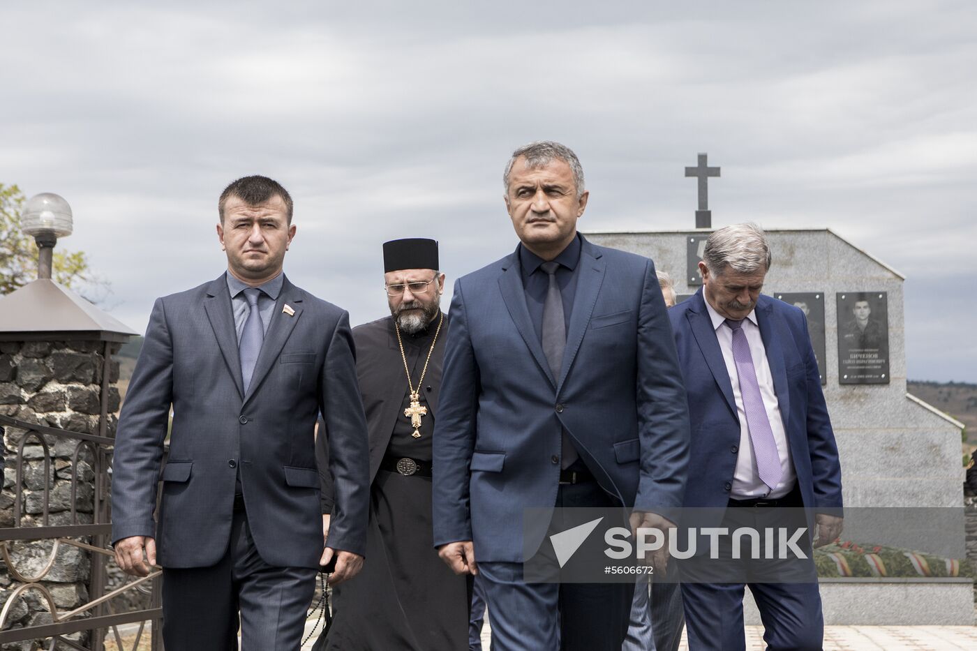 Abkhazia and South Ossetia commemorate those killed in conflict with Georgia