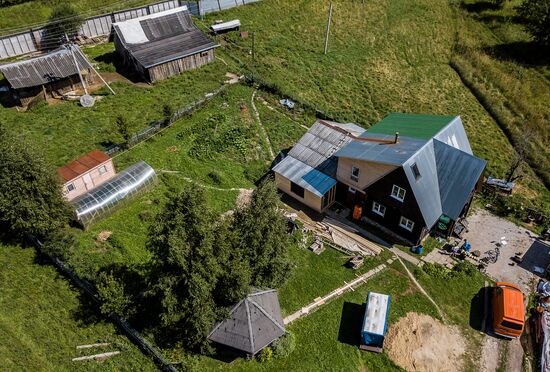 Jay Robert Close's farm in Moscow Region