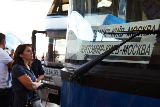 Ukraine considers stopping bus service with Russia