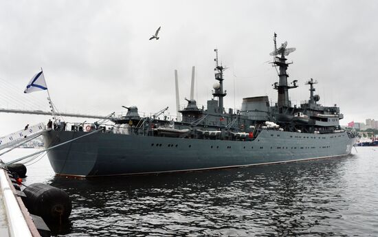 Baltic Fleet's training ship Perekop leaves Vladivostok for long-distance voyage