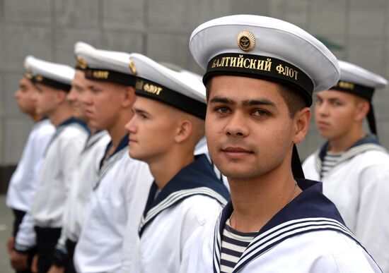 Baltic Fleet's training ship Perekop leaves Vladivostok for long-distance voyage