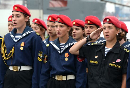 Baltic Fleet's training ship Perekop leaves Vladivostok for long-distance voyage