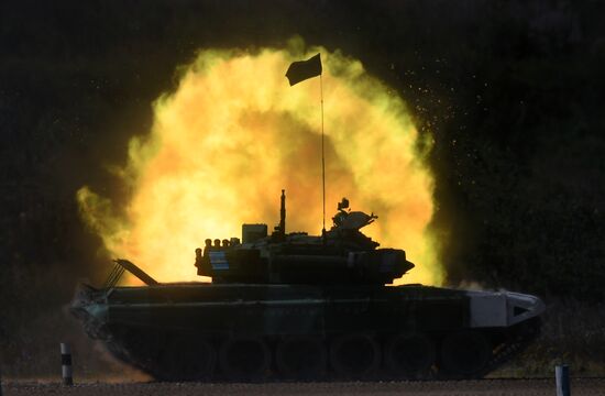 Tank biathlon. Third semi-final