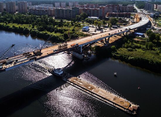 Construction of bridge across Volga River in Dubna