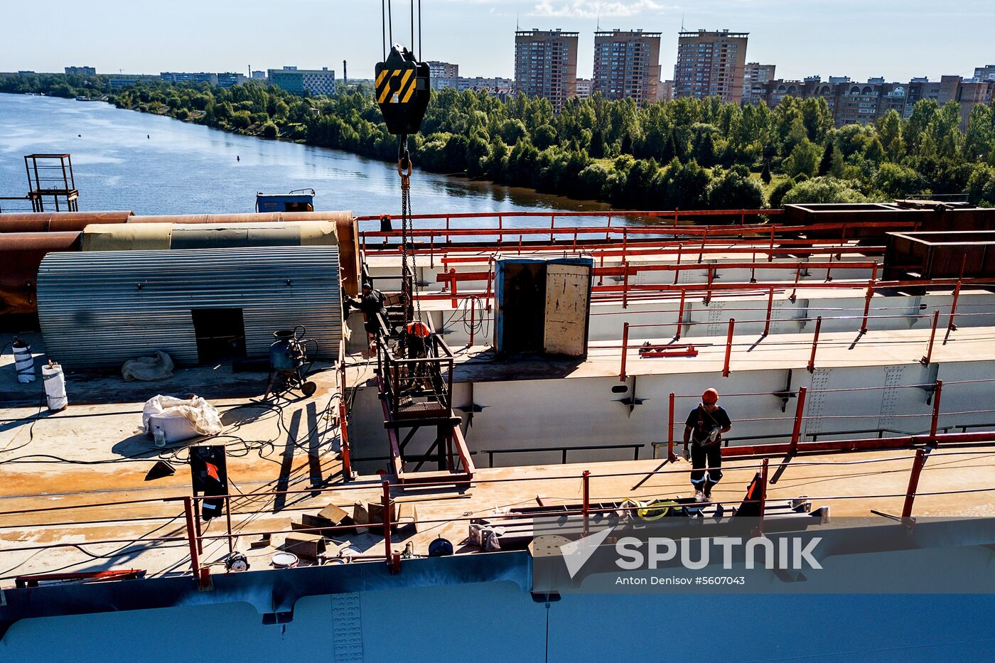Construction of bridge across Volga River in Dubna