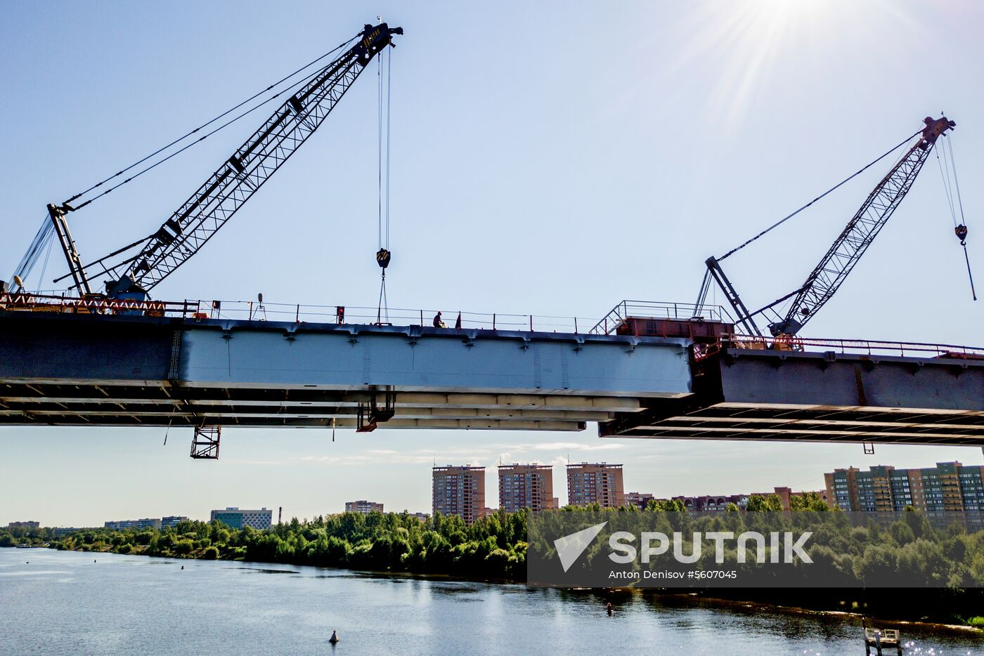 Construction of bridge across Volga River in Dubna