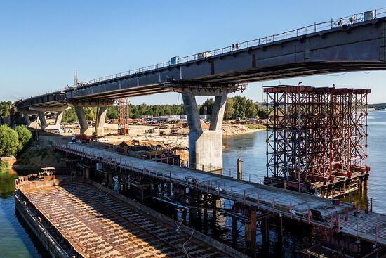 Construction of bridge across Volga River in Dubna